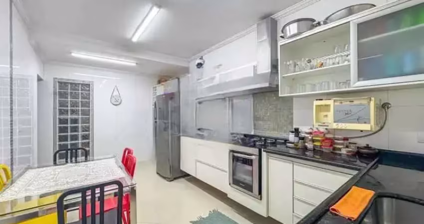 Casa de rua : sobrado / residencial / jardim andrea demarchi