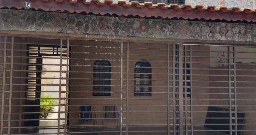 Casa com 3 dormitórios à venda, 123 m² por R$ 675.000,00 - Boqueirão - Praia Grande/SP