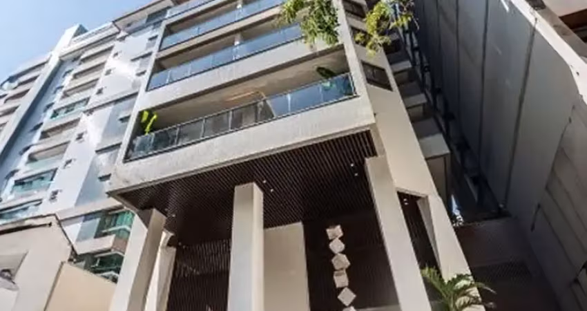 Apartamento de 4 quartos com 2 suítes em Icaraí