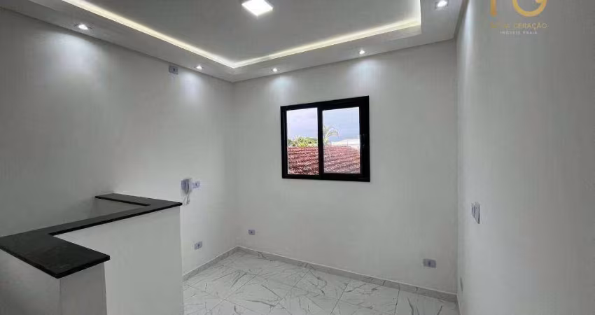 Casa com 2 dormitórios à venda, 52 m² por R$ 290.000,00 - Balneário Pires - Praia Grande/SP