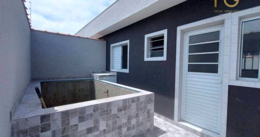 Casa com 2 dormitórios à venda, 46 m² por R$ 240.000,00 - Estância Balneária de Itanhaém - Itanhaém/SP
