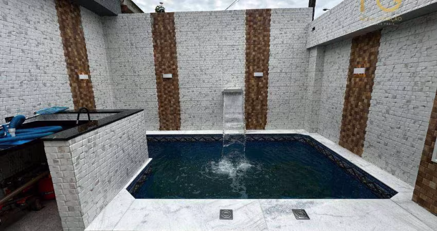 Casa Nova toda reformada - 03 dormitorios 02 suites - Piscina - Vila Tupi/Praia Grande-SP