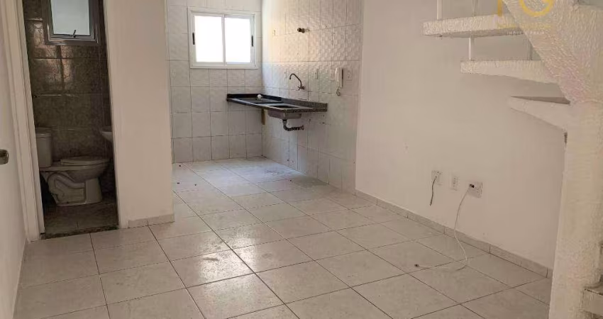 Sobrado à venda, 65 m² por R$ 400.000,00 - Canto do Forte - Praia Grande/SP