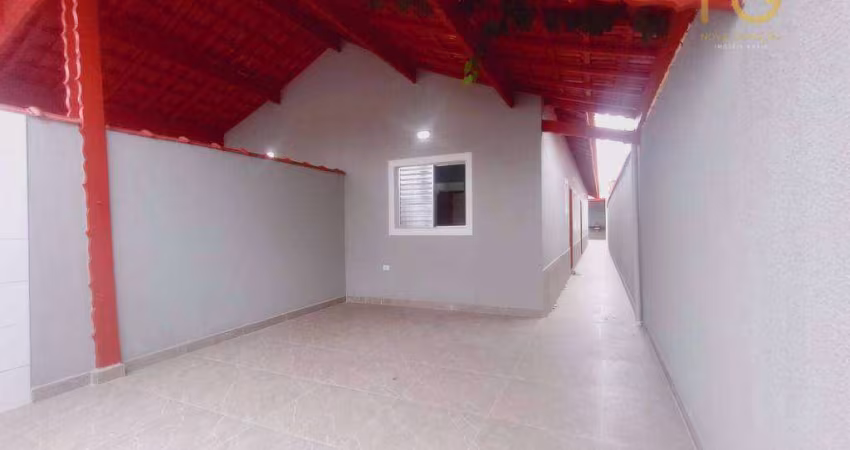 Casa com 3 dormitórios à venda, 104 m² por R$ 530.000,00 - Oceanópolis - Mongaguá/SP