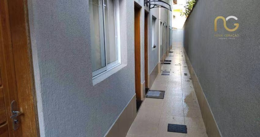 Casa Assobradada em condominio 02 dormitorios 01 banheiro 01 lavabo Quintal 01 vaga de garagem - Jd.Real/Praia Grande-SP