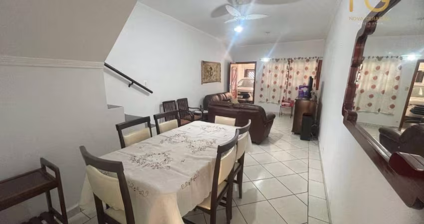 Casa com 3 dormitórios à venda, 179 m² por R$ 780.000,00 - Vila Guilhermina - Praia Grande/SP