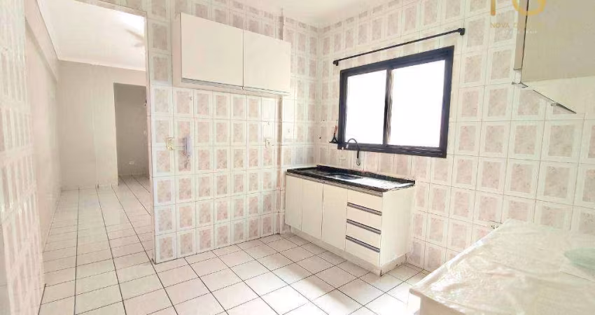 Apartamento com 2 dormitórios à venda, 68 m² por R$ 380.000,00 - Vila Guilhermina - Praia Grande/SP