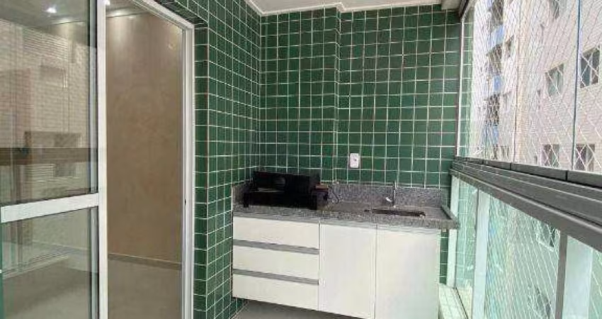 Apartamento com 2 dormitórios à venda, 67 m² por R$ 550.000,00 - Canto do Forte - Praia Grande/SP
