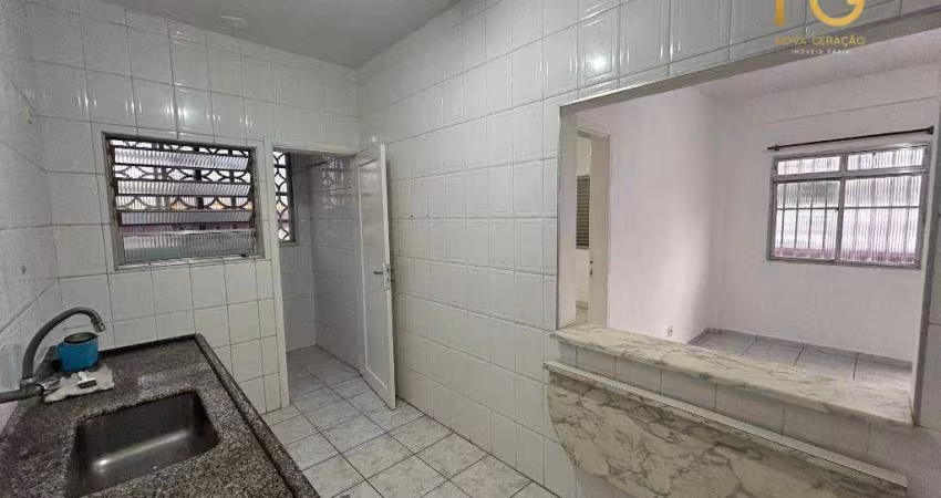 Apartamento com 2 dormitórios à venda, 67 m² por R$ 320.000,00 - Boqueirão - Praia Grande/SP