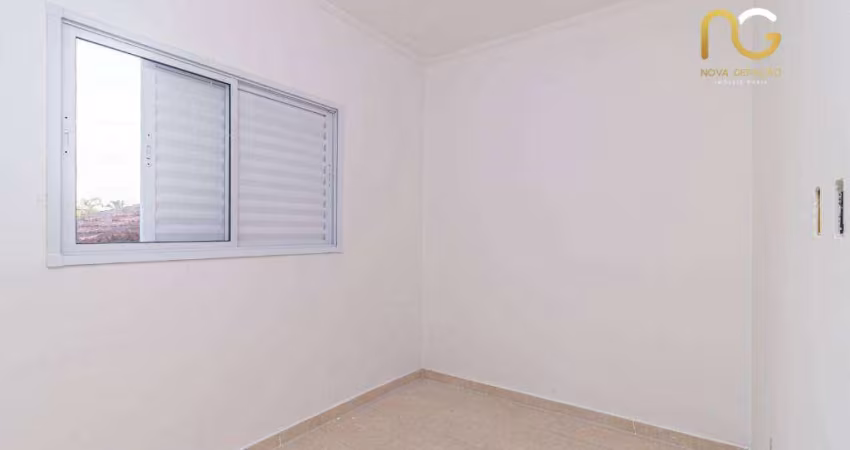 Sobrado com 2 dormitórios à venda por R$ 284.000,00 - Solemar - Praia Grande/SP