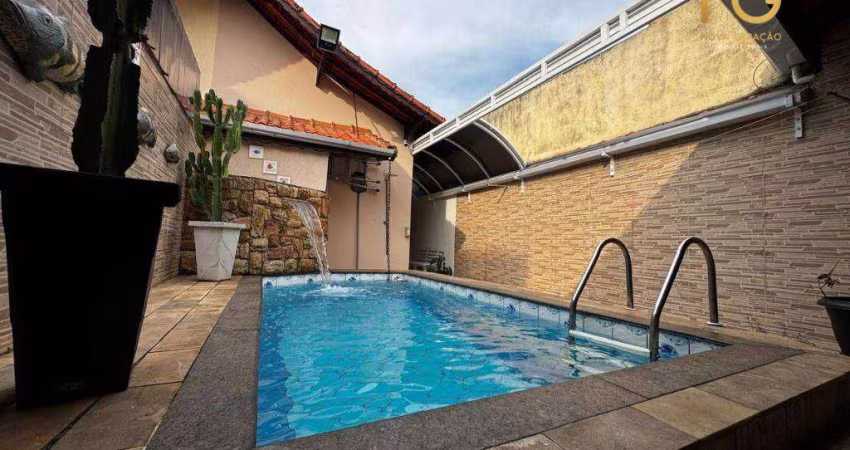 Casa com 3 dormitórios à venda, 160 m² por R$ 850.000,00 - Tupi - Praia Grande/SP