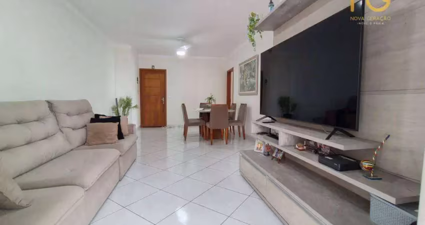 Apartamento 2 dormitórios, sacada com churrasqueira e vista mar