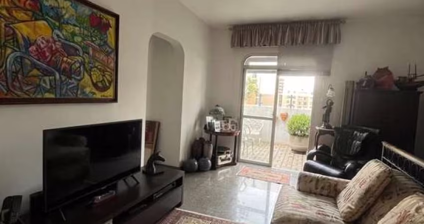 Apartamento à venda em Vila Mariana com 198 m², 4 quartos, 2 vagas