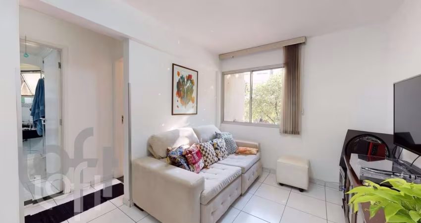 Apartamento à venda em Aclimação com 64 m², 2 quartos, 1 vaga