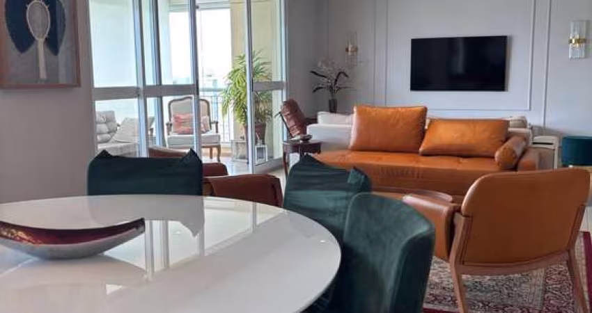Apartamento à venda em Vila Andrade com 197 m², 4 quartos, 3 vagas