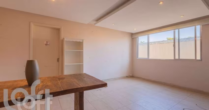 Apartamento à venda em Saúde com 117 m², 3 quartos, 1 vaga