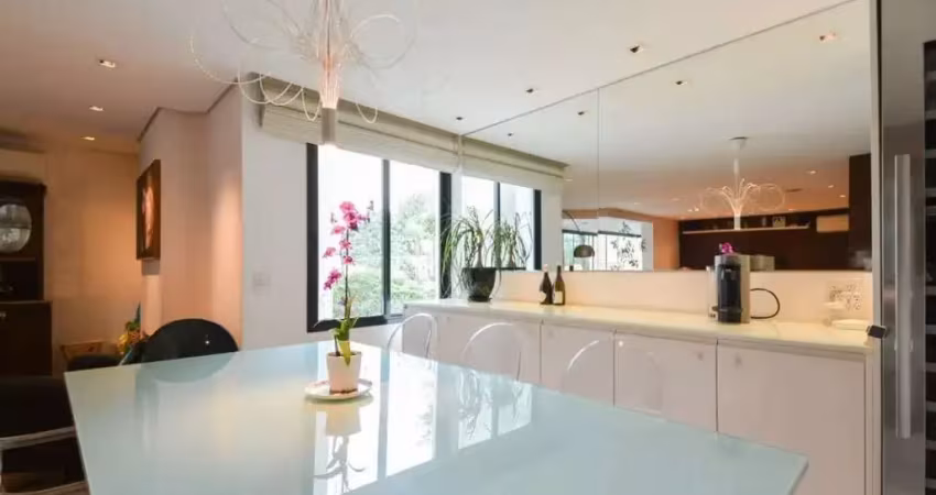 Apartamento com 4 quartos à venda na Avenida Ibijaú, Moema, São Paulo