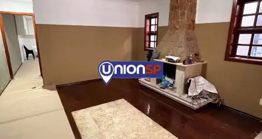 Casa com 3 quartos à venda na Rua Kaoru Oda, Vila Sônia, São Paulo