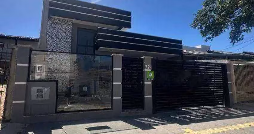 Excelente casa com 3 dormitórios à venda, 130 m² por R$ 723.500 - Parque da Matriz - Cachoeirinha/RS