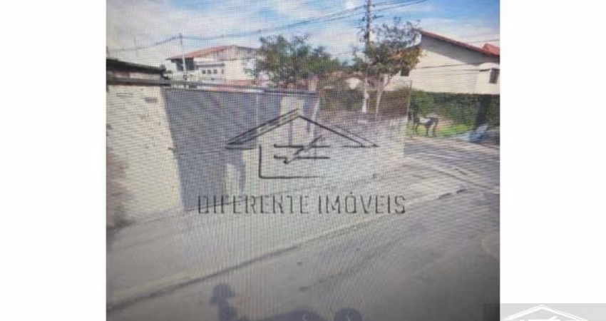 ÁREA COM 1000M² - VILA JACUÍ