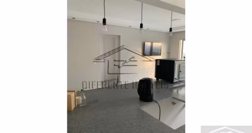 APARTAMENTO 2 DORMITORIOS COM VARANDA E VAGA