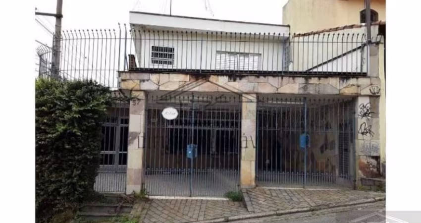 Sobrado com 4 dormitórios, 2 suítes, próximo ao shopping Anália Franco.