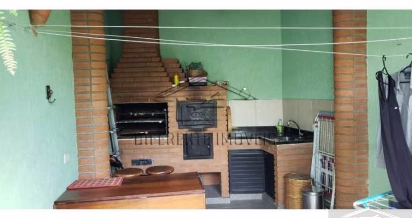Sobrado 4 dormitórios(1 suíte) 3 vagas na Vila Maria !
