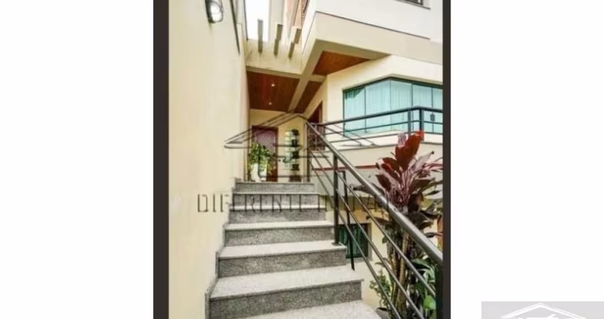 Sobrado com 300m² para vender no Tatuapé !!!