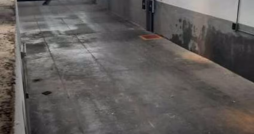 GALPÃO COM 5 METROS DE PÉ DIREITO, 2 MEZANINOS  NA CHÁCARA BELENZINHO, SÃO PAULO