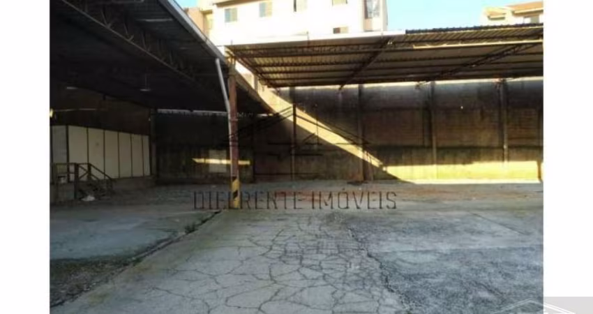 TE892-GALPÃO COM 1380M² COM ÓTIMA LOCALIZAÇÃO NA FAZENDA DE JUTA