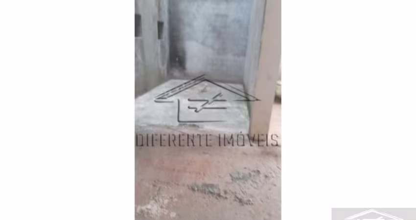 SALÃO SUBSOLO COM 400M² BAIXO. PÉ DIREITO MEDE 2.75 DE ALTURA - JD. TRÊS MARIAS??