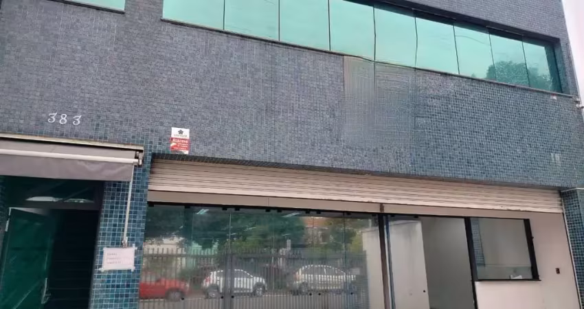 Prédio comercial com dois pavimentos 450m² no tatuapé para locação.