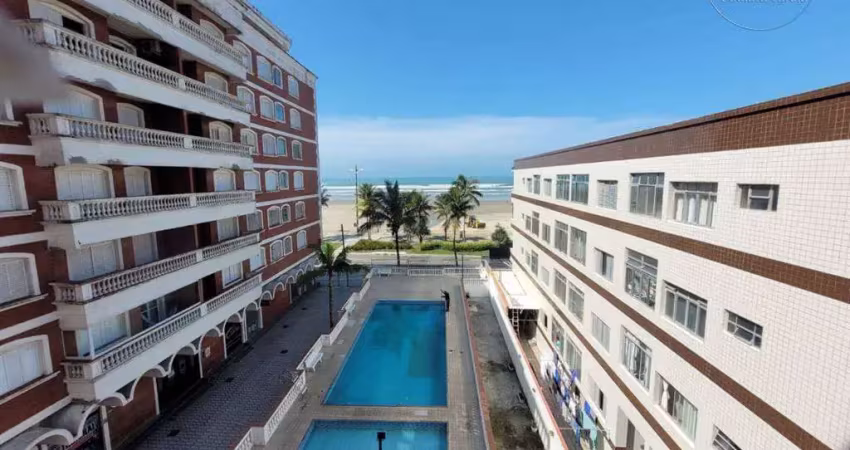 Vendo amplo apartamento frente a praia com 03 dormitórios, sacada vista mar, garagem, piscina, salão de jogos e elevador