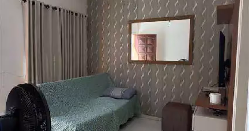 Vendo casa mobiliada com 01 dormitório com garagem em condominio na tupi, próximo a delegacia de policia e posto de saúde