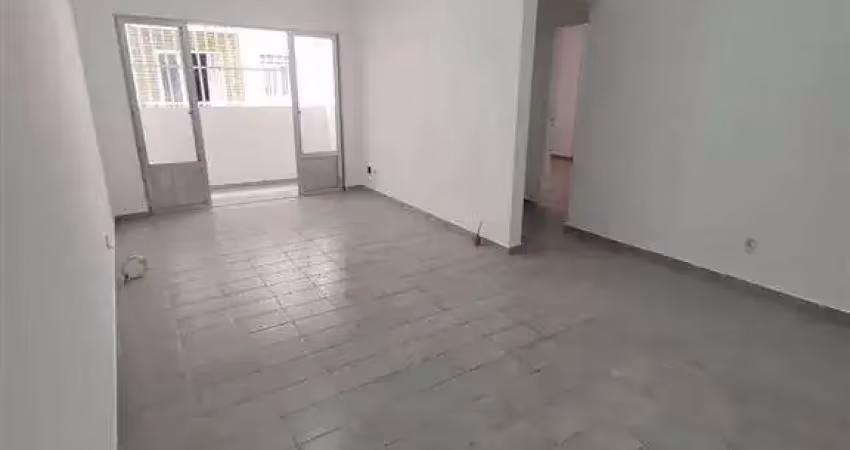 Alugo apartamento á 350 metros da praia do boqueirão, 01 dormitório com sacada e garagem