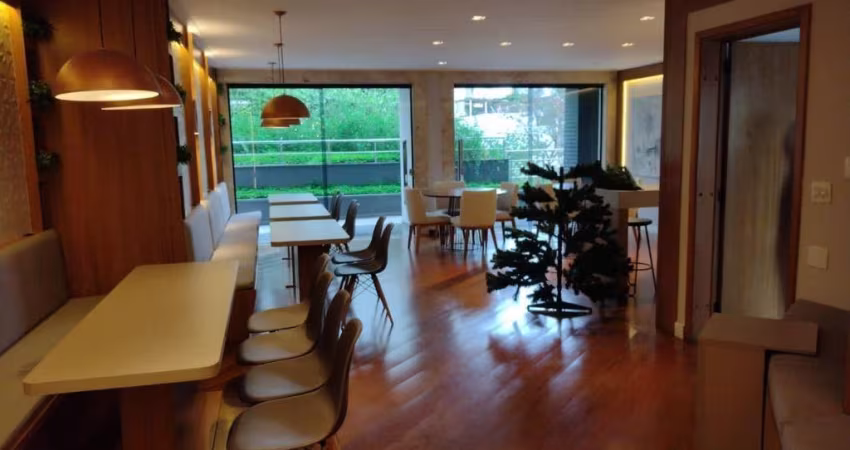 Excelente Apartamento em Brooklin Paulista com 122m², com 2 vagas, deposito e lazer!