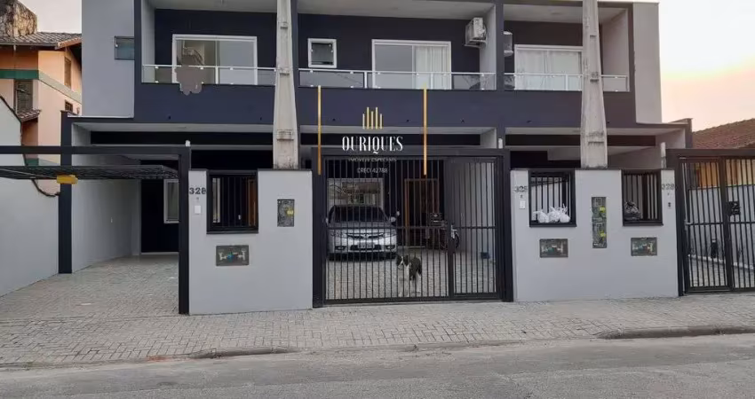 Sobrado geminado no boa vista com 133m² e amplo espaço nos fundos.
