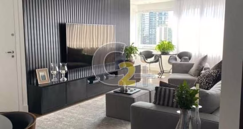 Apartamento a venda no Brooklin com 2 suítes, 3 vagas