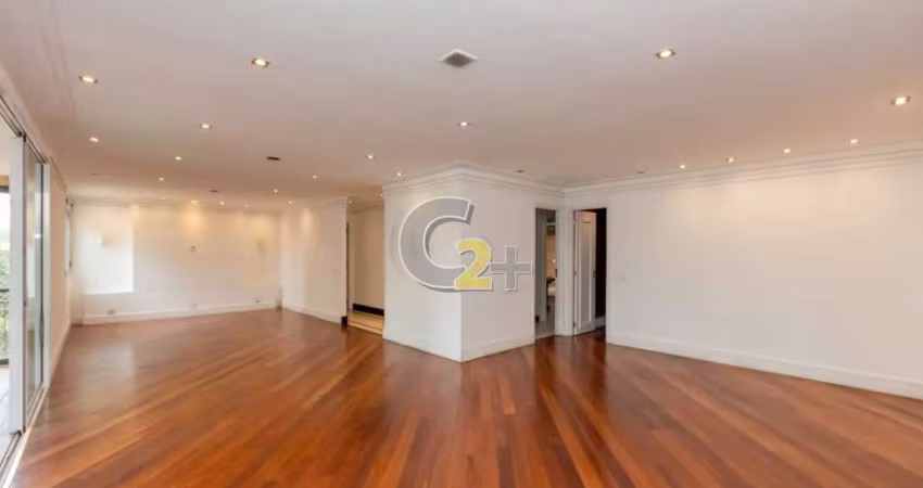 Apartamento à venda no Brooklin com 3 suites e 4 vagas