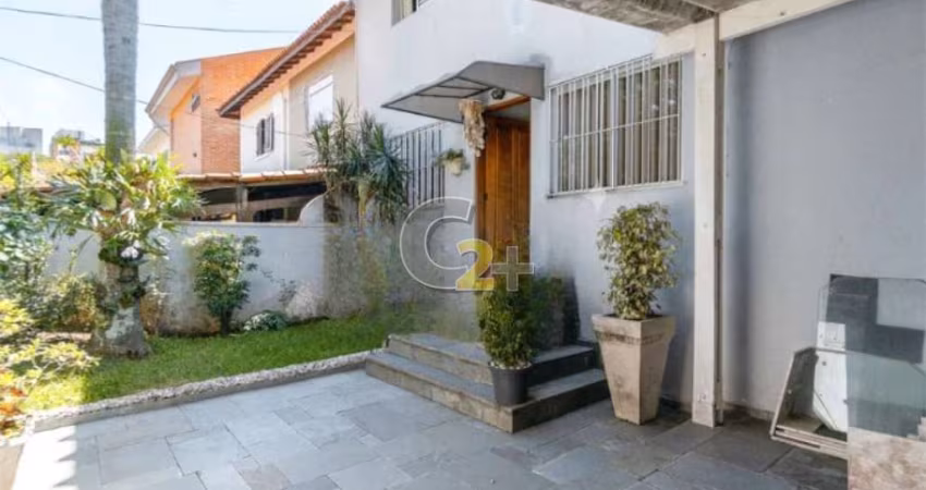 Casa de condomínio a venda na Vila Madalena  com 3 quartos, 1 suíte,  3 vagas
