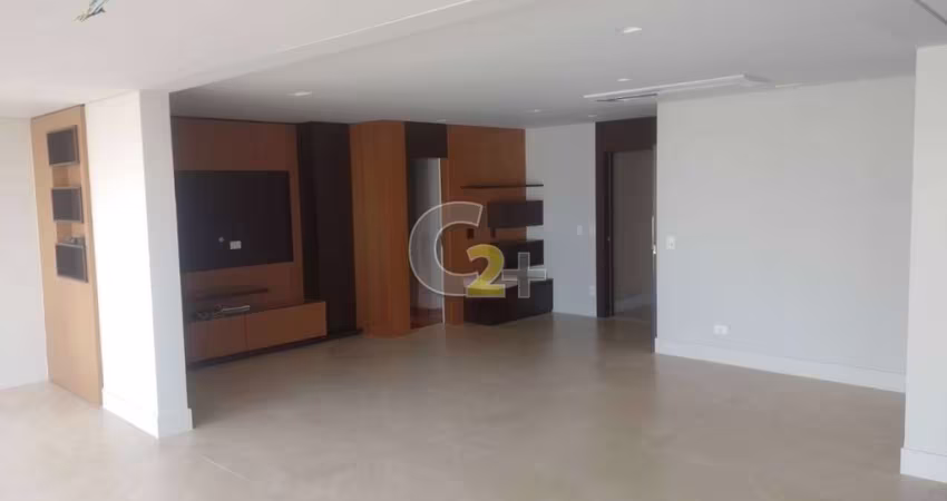 Apartamento a venda na Vila Romana 3 suítes, 4 vagas.