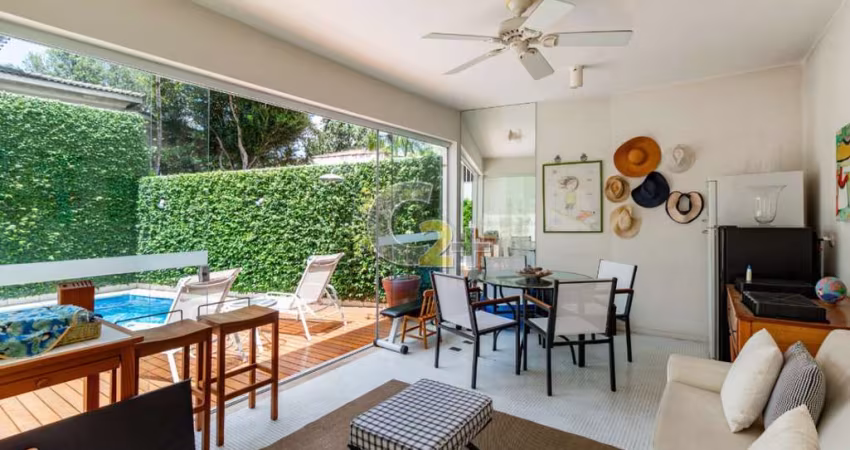 Casa á venda no Alto de Pinheiros, 3 quartos, 3 suítes, 3 vagas de garagem