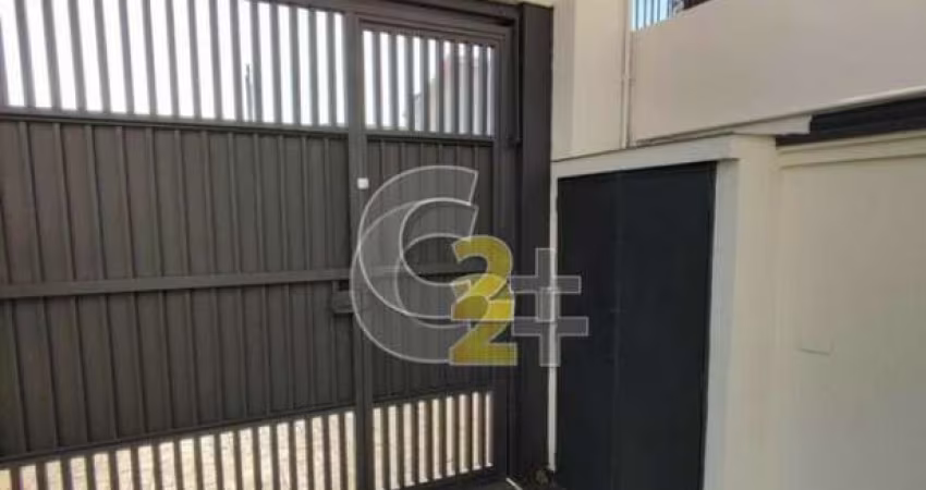 Sobrado á venda em Moema, 4 quartos, 4 suítes, 5 vagas de garagem
