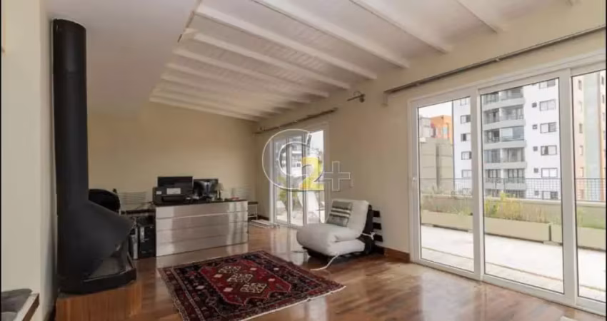 Cobertura à venda em Pinheiros com 2 quartos, sendo 1 suite, sem vaga