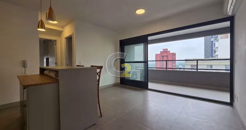 Apartamento à venda em Pinheiros com 2 suites e 1 vaga