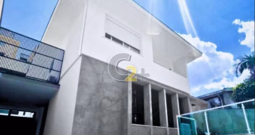 Casa á venda na Vila Madalena, 7 quartos, 4 suítes, 6 vagas de garagem