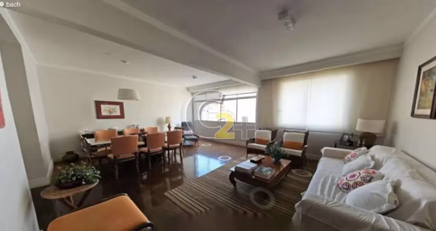 Apartamento à venda no Jardim Europa com 2 suites e 1 vaga