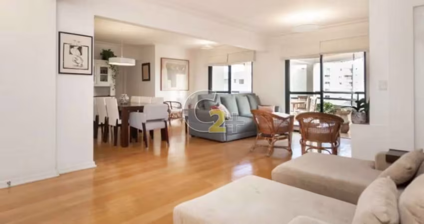 Apartamento a venda na Vila Madalena  4 quartos 2 suites e 4 vagas de garagem