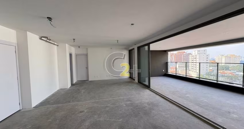 Apartamento à venda Alto de Pinheiros, 3 quartos, 3 suítes. 3 vagas, 232m²