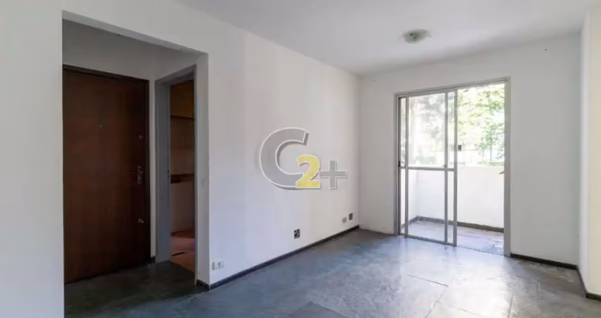 Apartamento à venda em Moema com 2 quartos e 1 vaga de garagem